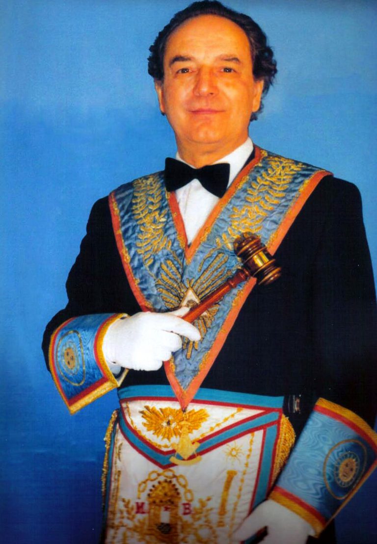 Diego Lagomarsino Canessa. 2001-2003
